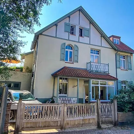 Trianon -summer Beachhouse Casa de Férias *