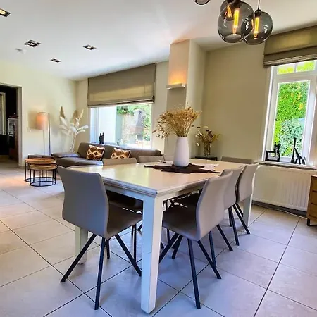 Trianon -summer Beachhouse * De Panne